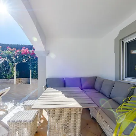 The White House לאגוּ‏ש