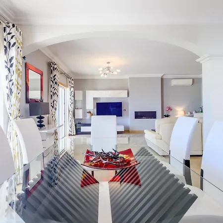 Villa The White House Lagos